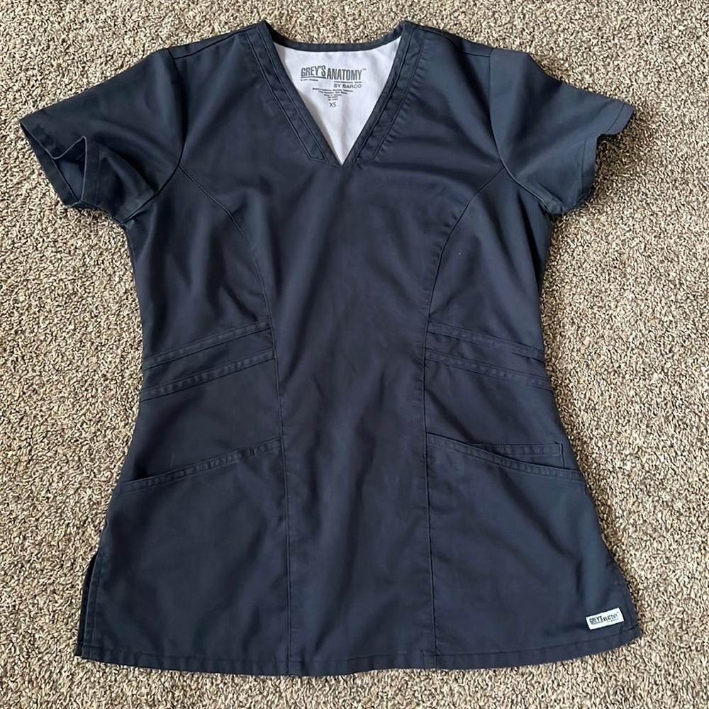 Greys Anatomy by Barco graphite gray scrub top XS